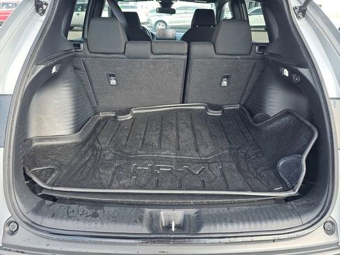 Used 2023 Honda HR-V Sport image 7