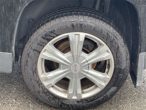 Used 2016 GMC Terrain SLT w/ Open Road Package AWD/4WD image 11