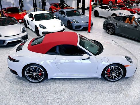 Used 2024 Porsche 911 Carrera 4S AWD/4WD image 9