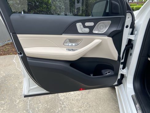 Certified 2026 Mercedes-Benz GLE 450 4MATIC image 16