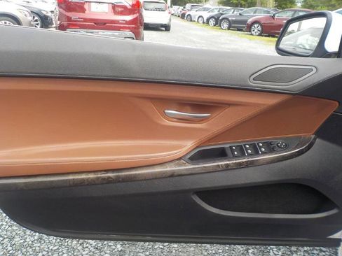 Used 2012 BMW 640i Convertible w/ Luxury Seating Pkg image 9
