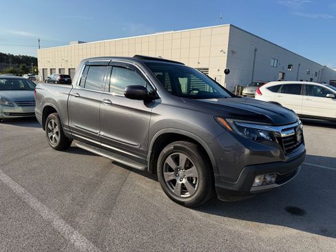 Used 2020 Honda Ridgeline RTL-E image 4