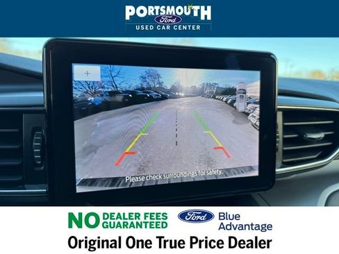 Certified 2022 Ford Explorer XLT w/ Equipment Group 202A image 13