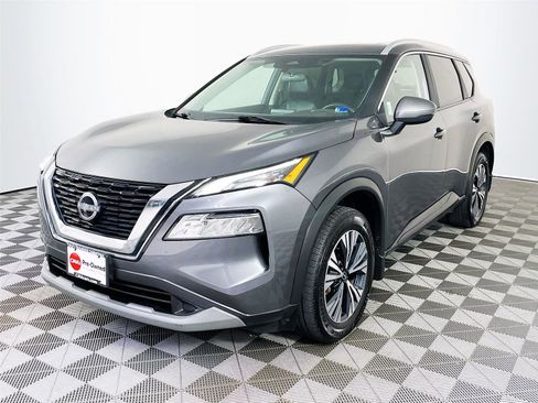 Used 2022 Nissan Rogue SV w/ SV Premium Package AWD/4WD image 3