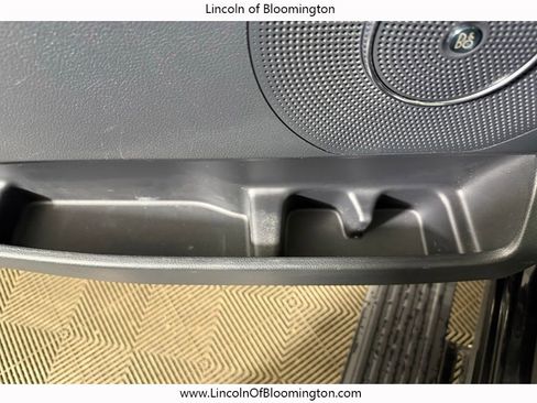 Used 2022 Ford Expedition Max Limited image 23