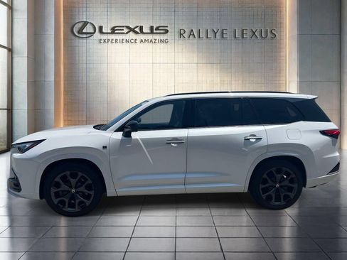 Certified 2026 Lexus TX 500h AWD w/ Technology Package image 4