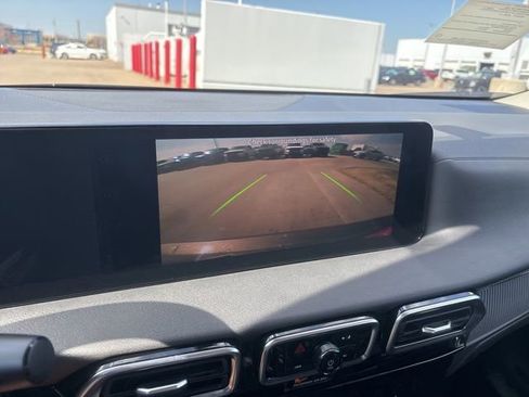New 2026 Nissan Sentra SV w/ SV Convenience Package FWD image 13