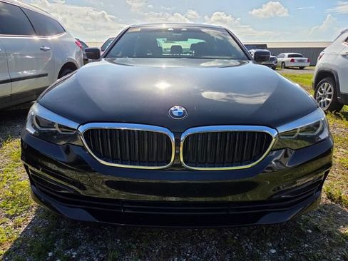 Used 2017 BMW 530i RWD image 2