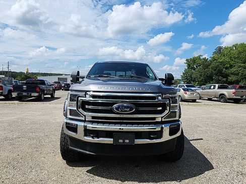 Used 2021 Ford F250 Lariat w/ Lariat Ultimate Package AWD/4WD image 8