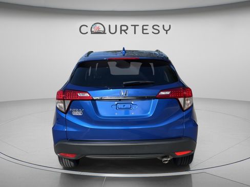 Used 2022 Honda HR-V EX-L image 6