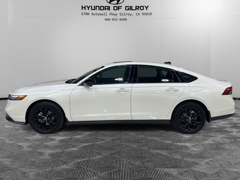 Used 2025 Honda Accord SE image 8