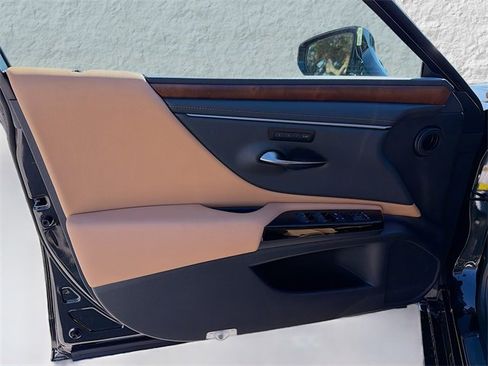 New 2025 Lexus ES 350 w/ Premium Package image 22