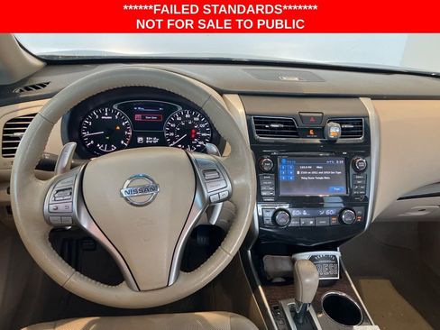 Used 2013 Nissan Altima 3.5 SL w/ Technology Pkg FWD image 8
