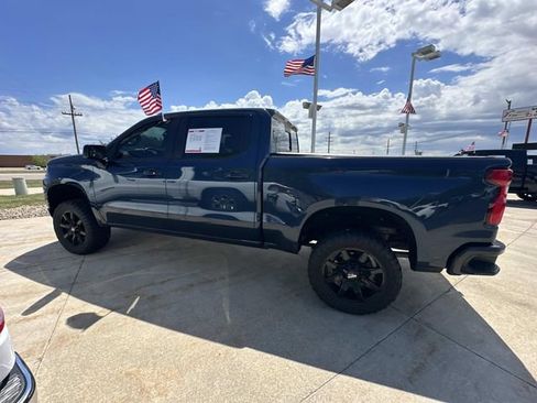 Used 2021 Chevrolet Silverado 1500 RST AWD/4WD image 31