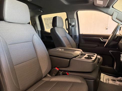 New 2026 GMC Sierra 1500 Elevation image 27