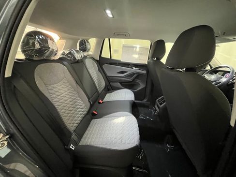 New 2026 Volkswagen Tiguan S FWD image 24