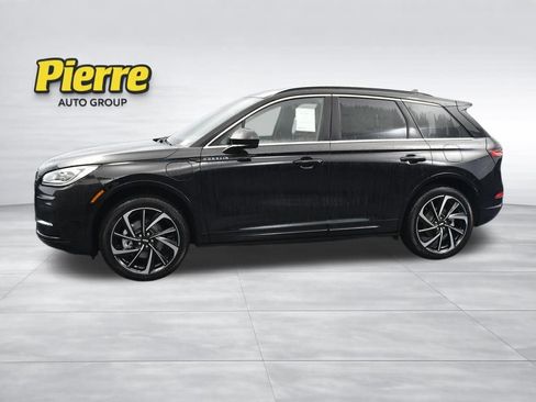 New 2025 Lincoln Corsair Grand Touring image 5