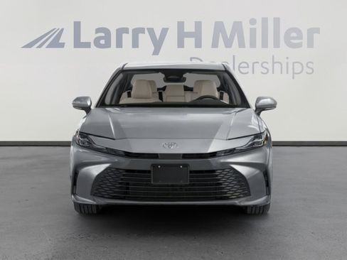 New 2026 Toyota Camry XLE FWD image 7
