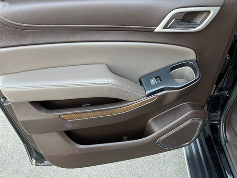 Used 2019 GMC Yukon XL Denali image 21