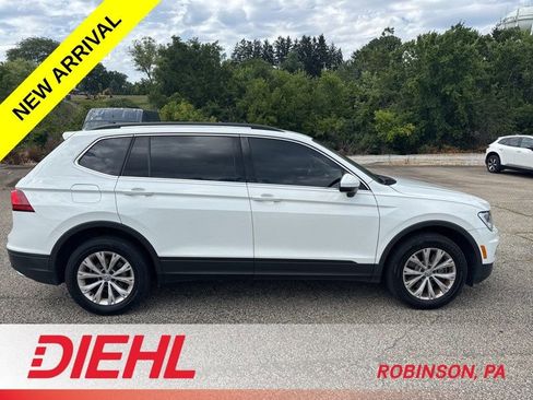 Used 2019 Volkswagen Tiguan SE w/ 3rd Row Seat Package AWD/4WD image 4