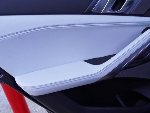 Certified 2026 BMW X6 M60i image 33