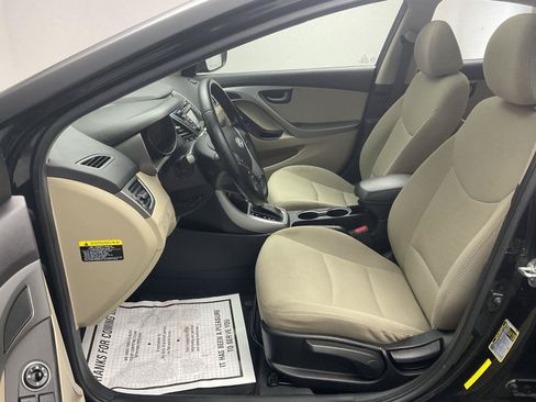 Used 2016 Hyundai Elantra Value Edition FWD image 12