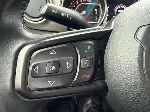 Used 2018 Jeep Wrangler Sport AWD/4WD image 25