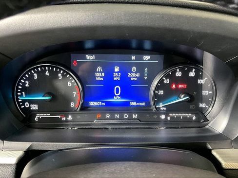 Used 2020 Ford Explorer XLT w/ Equipment Group 202A RWD image 16
