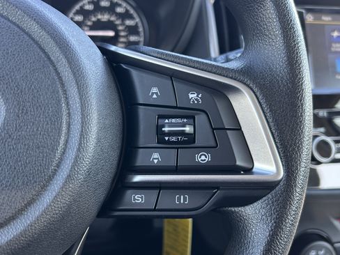 Certified 2023 Subaru Forester Base image 21