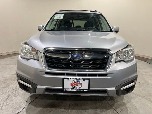 Used 2018 Subaru Forester 2.5i Premium w/ Protection Package #1A AWD/4WD image 5