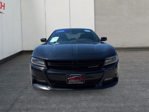 Used 2016 Dodge Charger R/T w/ Navigation & Travel Group RWD image 9
