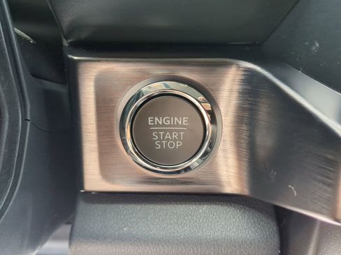 New 2026 Ford F250 Lariat w/ Black Appearance Package image 64