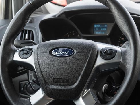 Used 2018 Ford Transit Connect XL FWD image 3