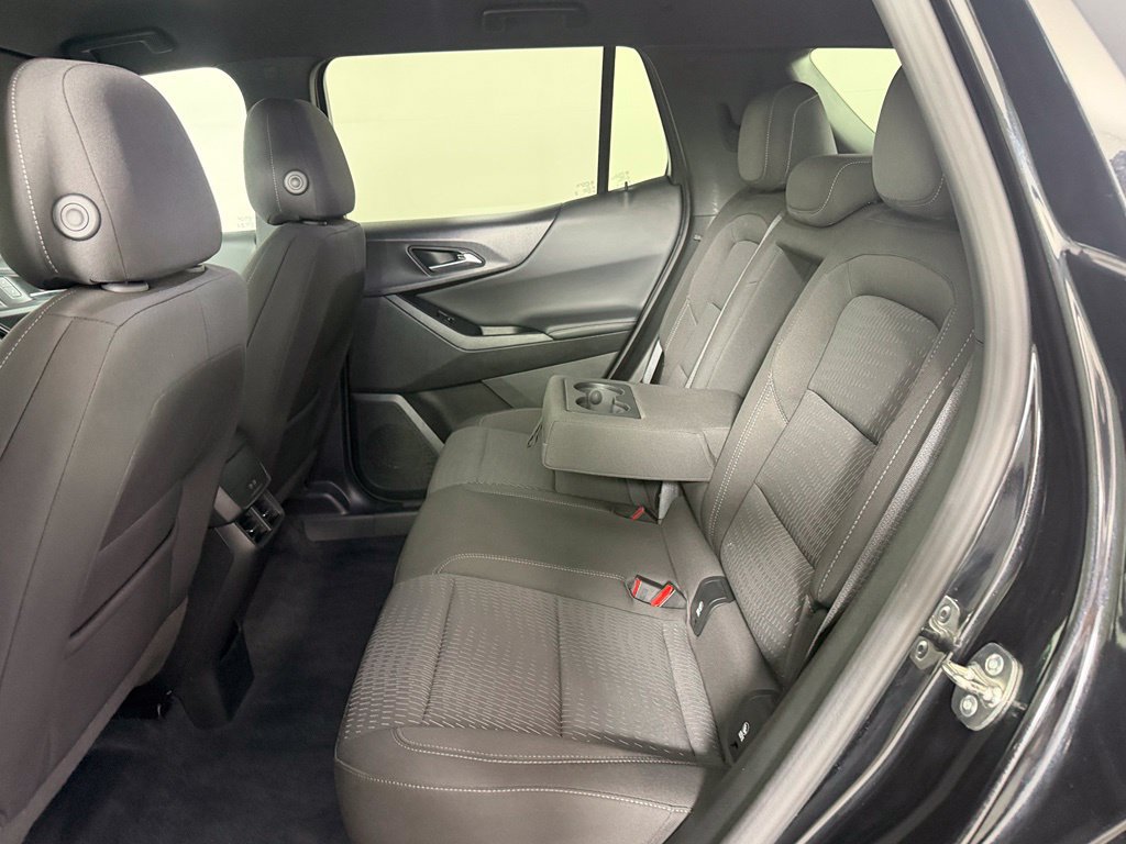 Used 2025 Chevrolet Equinox LT FWD image 19