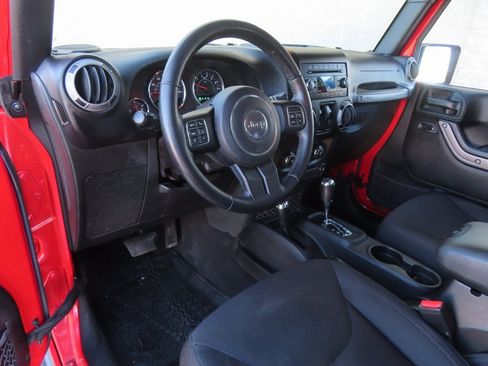 Used 2015 Jeep Wrangler Sport image 20
