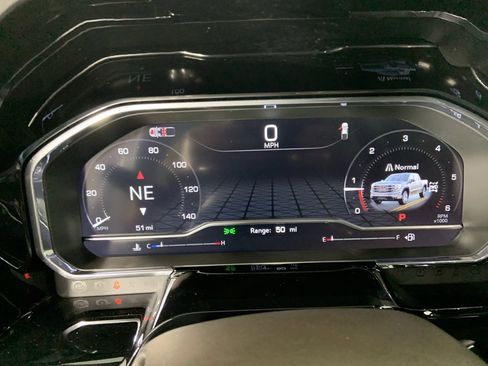 Used 2025 GMC Sierra 1500 SLT w/ SLT Premium Package image 12