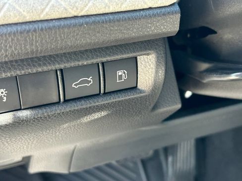 Certified 2026 Toyota Camry XLE FWD image 25