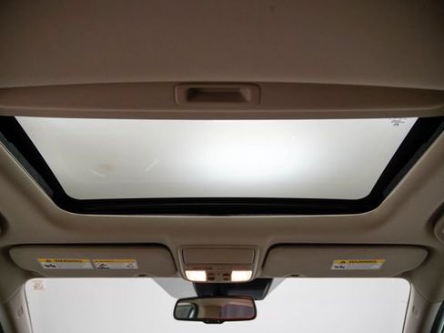 Used 2019 Honda CR-V Touring image 27