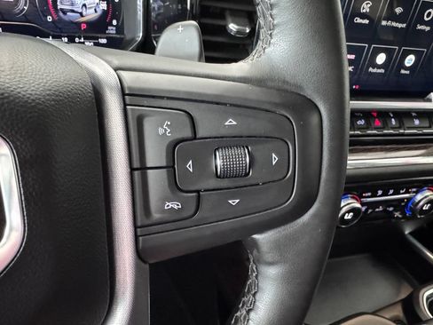 Certified 2024 GMC Sierra 1500 Elevation w/ LPO, Elevation Black Package AWD/4WD image 17