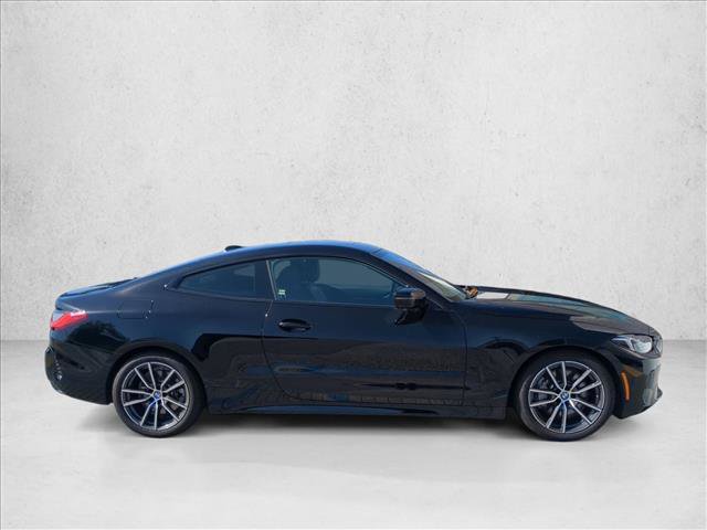 Used 2025 BMW 430i Coupe w/ Convenience Package RWD image 4