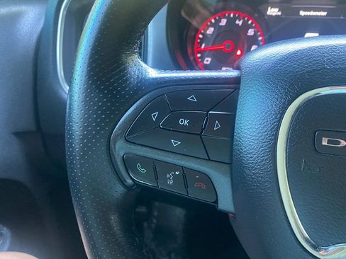 Used 2017 Dodge Charger SXT w/ Blacktop Package RWD image 24