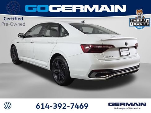 Certified 2024 Volkswagen Jetta SEL FWD image 10