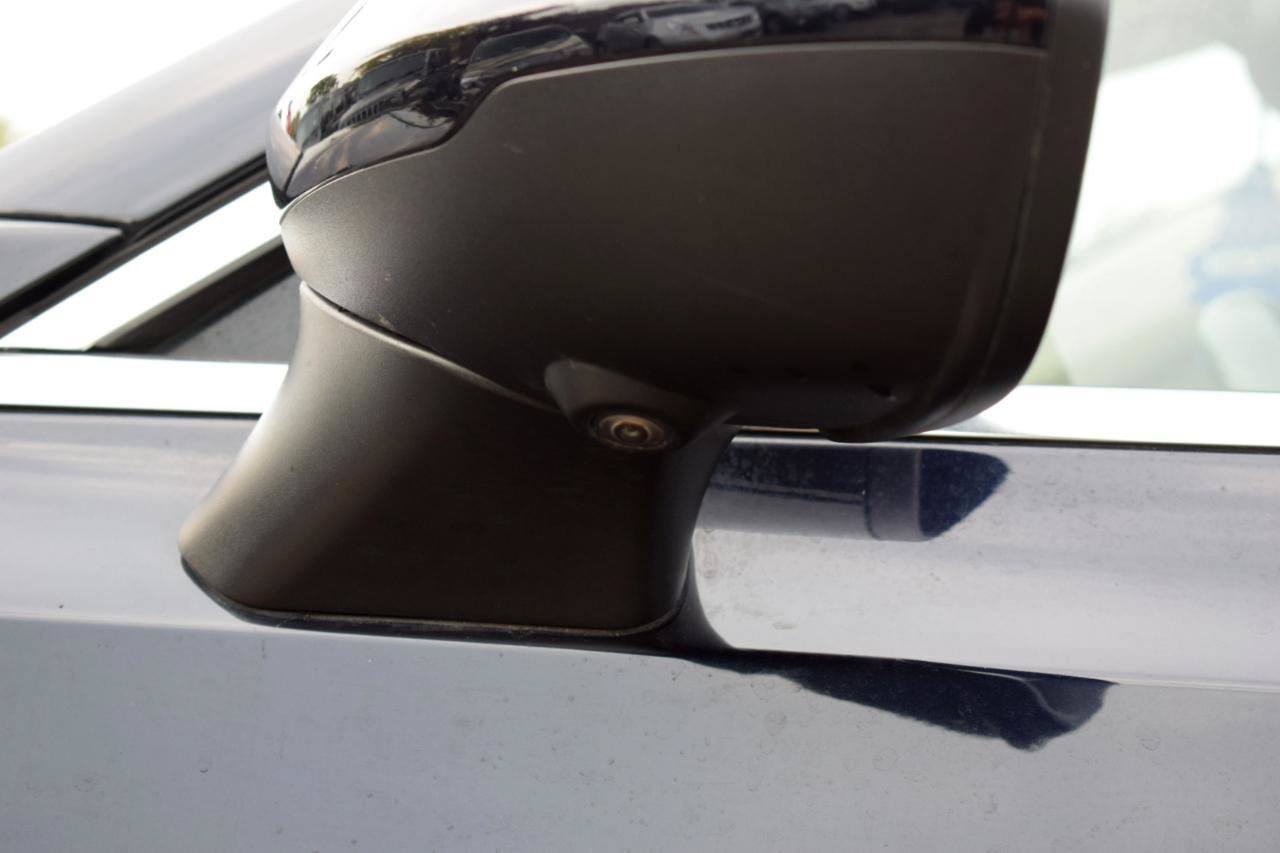 Used 2021 Buick Envision Essence w/ Technology Package I FWD image 14