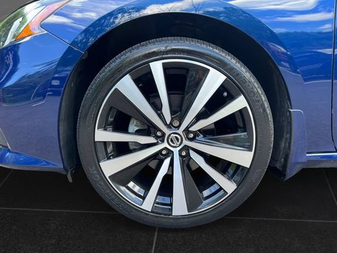 Used 2021 Nissan Altima 2.5 SR AWD/4WD image 9