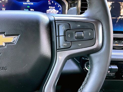 Used 2024 Chevrolet Silverado 1500 High Country w/ Technology Package AWD/4WD image 23