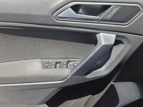 Certified 2021 Volkswagen Tiguan S FWD image 27