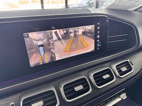 Used 2021 Mercedes-Benz GLE 450 4MATIC image 32