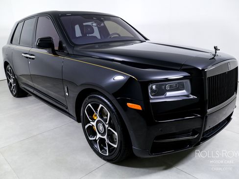 Certified 2024 Rolls-Royce Cullinan Black Badge w/ Dark Exterior Package AWD/4WD image 6