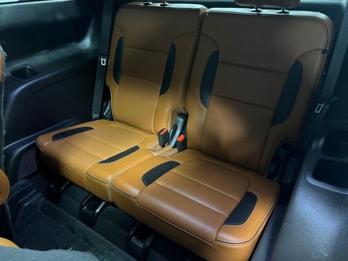 Used 2020 GMC Acadia AT4 w/ Driver Alert Package II image 7