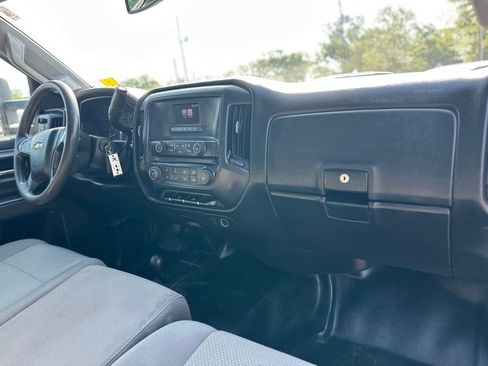 Used 2017 Chevrolet Silverado 3500 W/T w/ WT Convenience Package AWD/4WD image 5